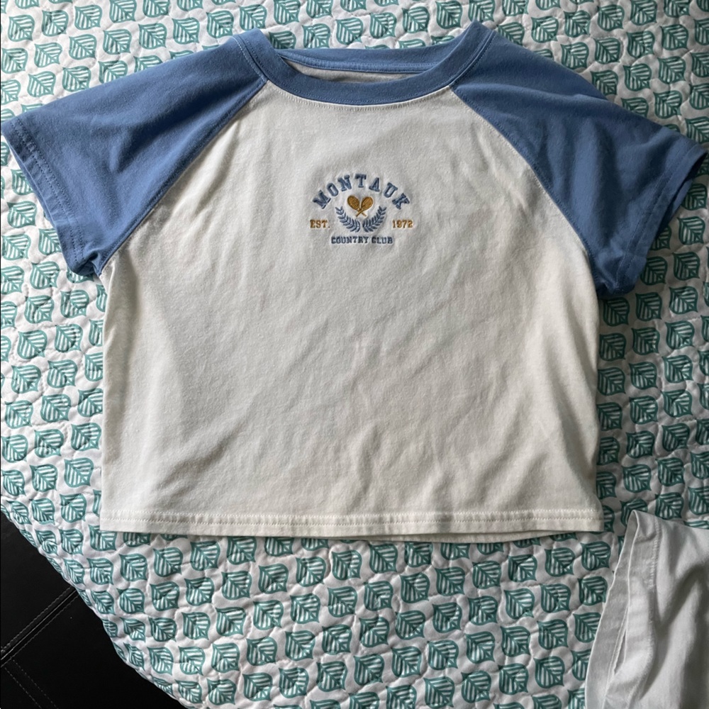 Cropped Tee